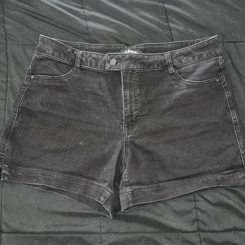 d. jeans Black Jean Shorts